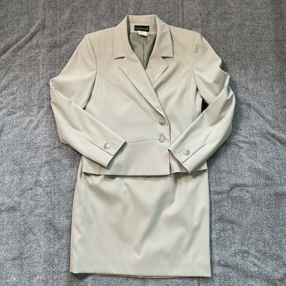 Harve Benard Women Taupe Beige Skirt Suit Set Blazer Pencil Skirt Size 6